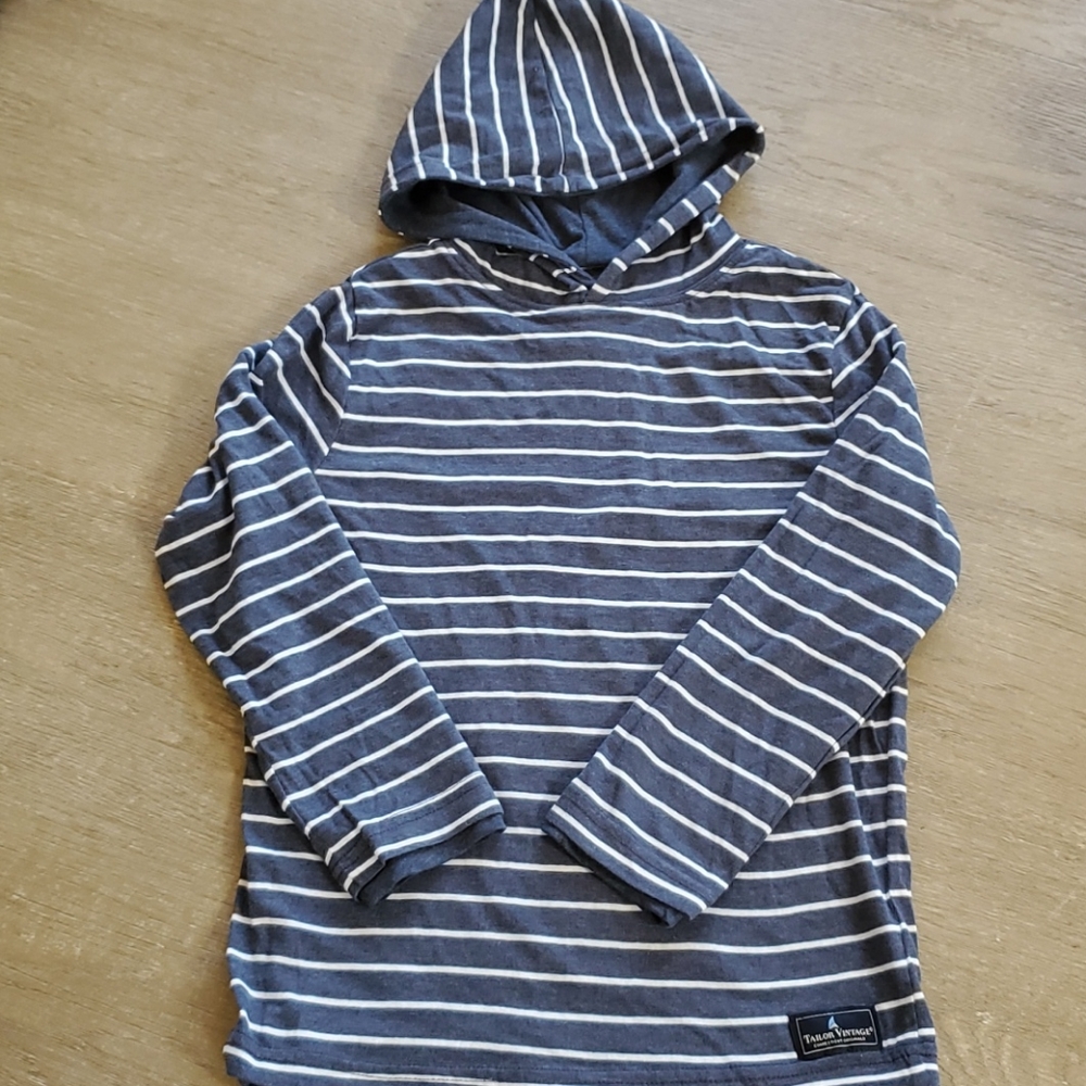 Soft reversible long-sleeve hoodie tee
